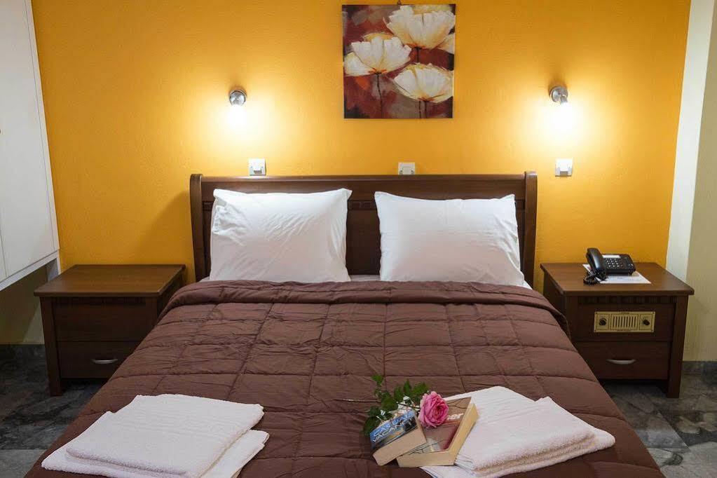 Remvi Hotel - Apartments Stoúpa Eksteriør billede